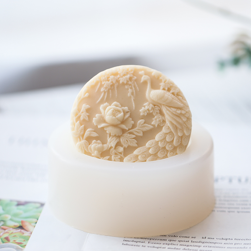Candle Making Tutorial - Chim Công Họa Tiết Hoa Xà
